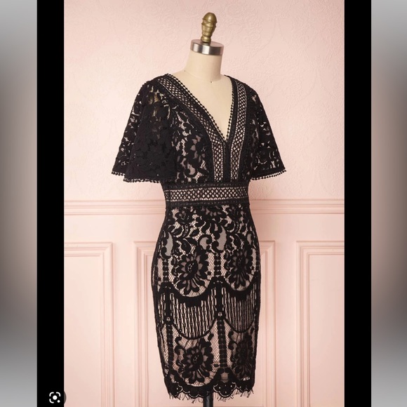 NWT Lace Dress from 1861 Boutique in Montreal - Size Medium - Picture 2 of 16